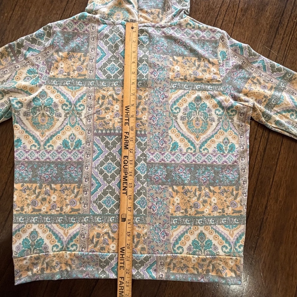 HS Idol lightweight multi colour patterned hoodie with front pocket size LG - Picture 13 of 15